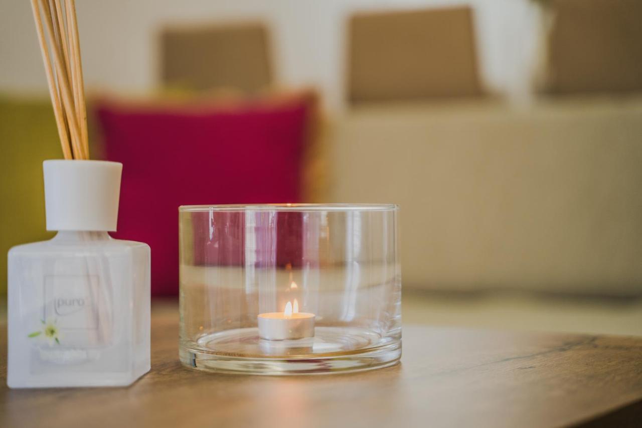Green Apartment Ground Floor Feel Like Home Properties Saronida Extérieur photo